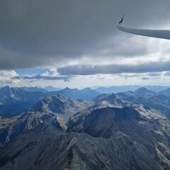 Flugwegposition um 14:56:56: Aufgenommen in der Nähe von Albula, Schweiz in 3425 Meter